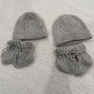 Ralph Lauren Gray Cable Knit Hat and Booties Set